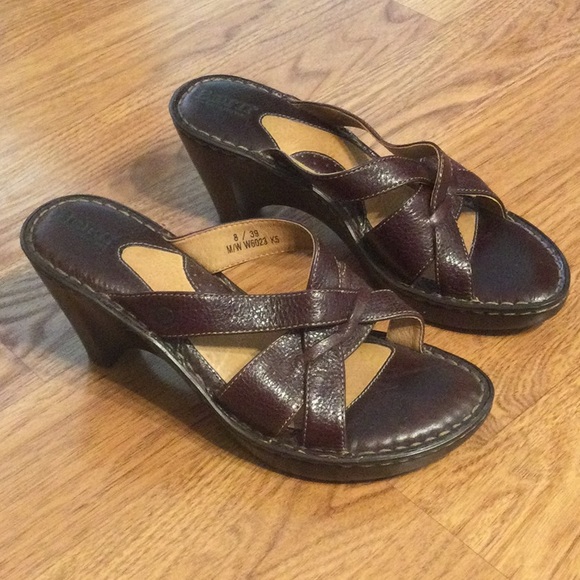 Born Shoes - Born Brown Leather Sandals with Heel